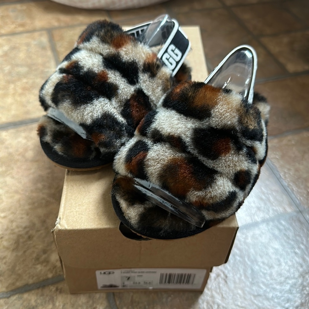 Ugg Toddler Fluff Yeah Slide Size 7 New